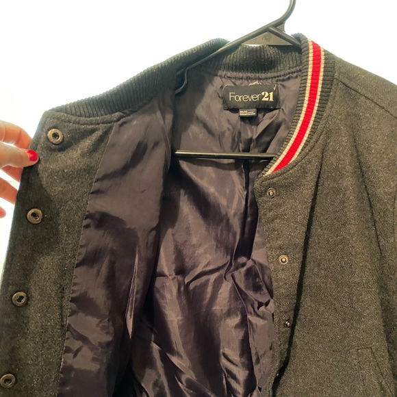 Forever 21 jacket 💎 - Picture 2 of 5